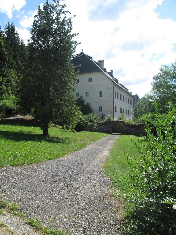 Schloss Manndorf Gaestehaus Kotschach-Mauthen Exterior photo